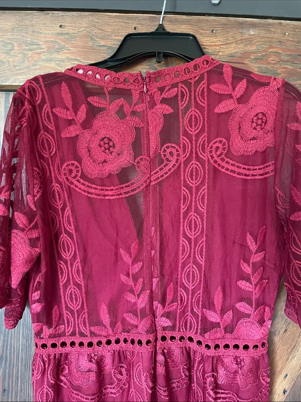 Eleter burgundy embroidered